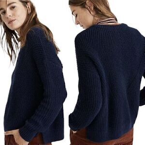 Madewell Joslin Pullover Sweater in Navy